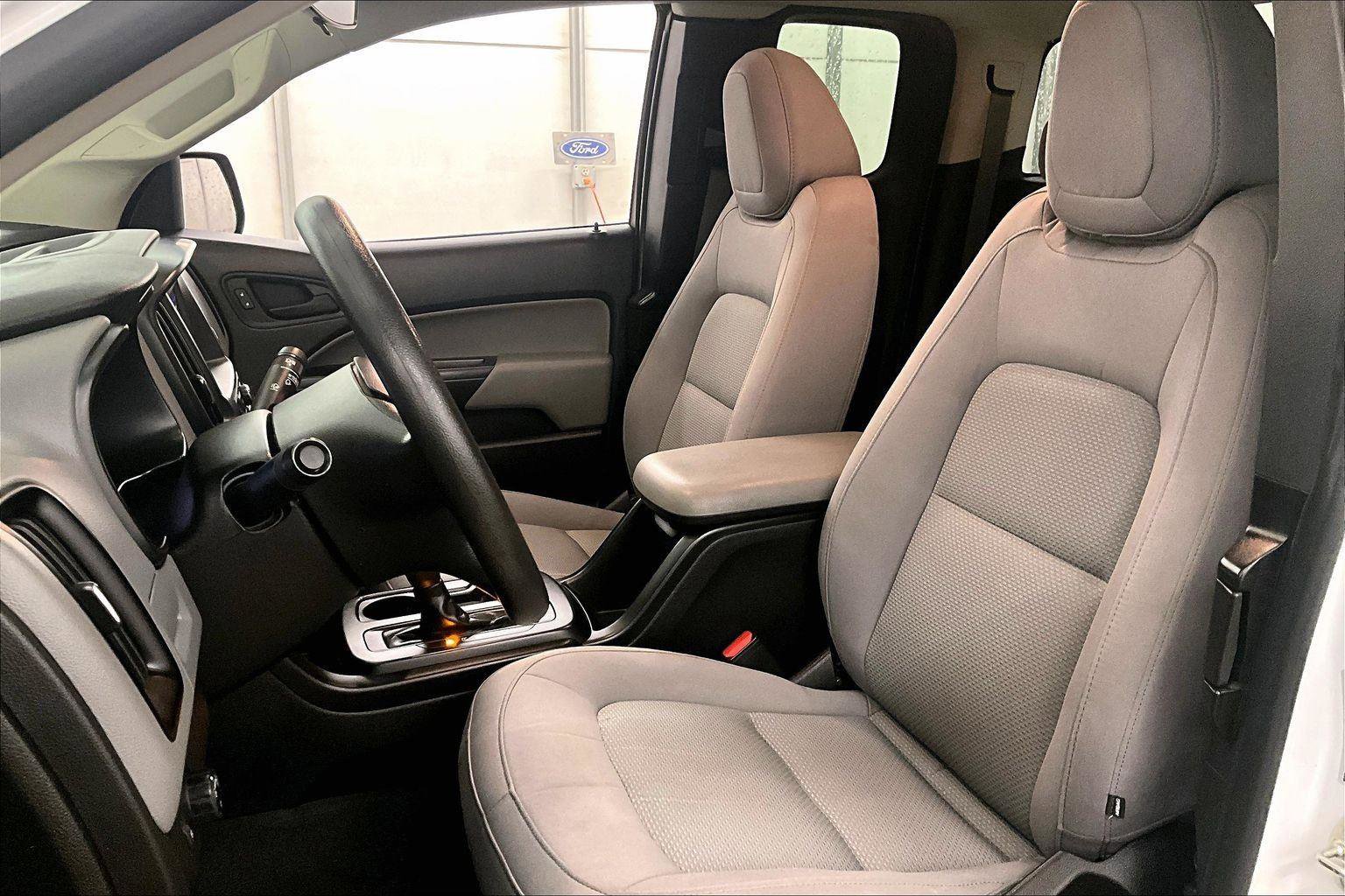 Used 2020 Chevrolet Colorado W/T w/ WT Convenience Package image 24