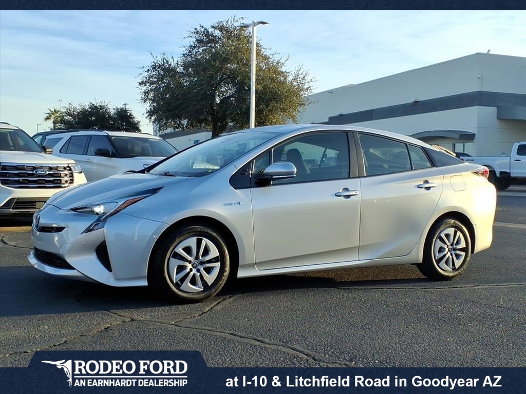 Used 2017 Toyota Prius Three image 1