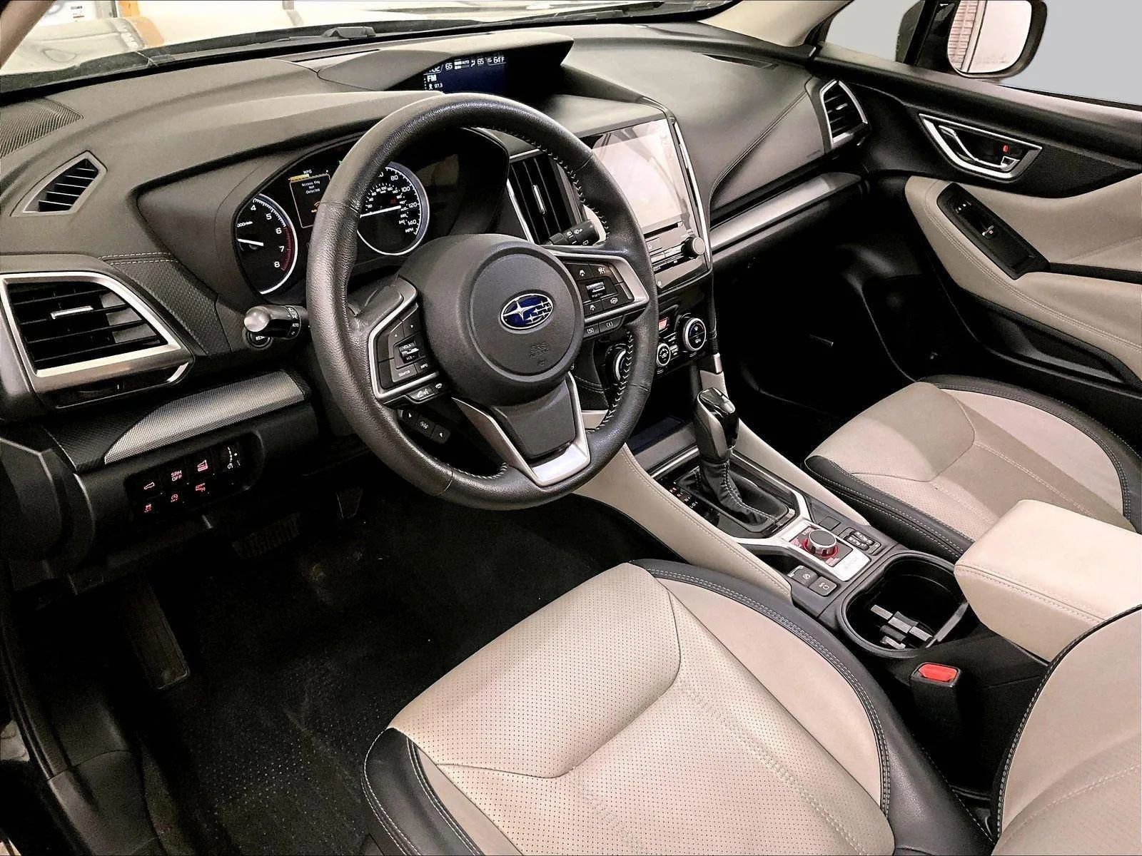 Used 2020 Subaru Forester Limited AWD/4WD image 12