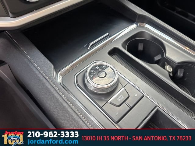 Certified 2024 Ford Expedition Max XLT RWD image 18