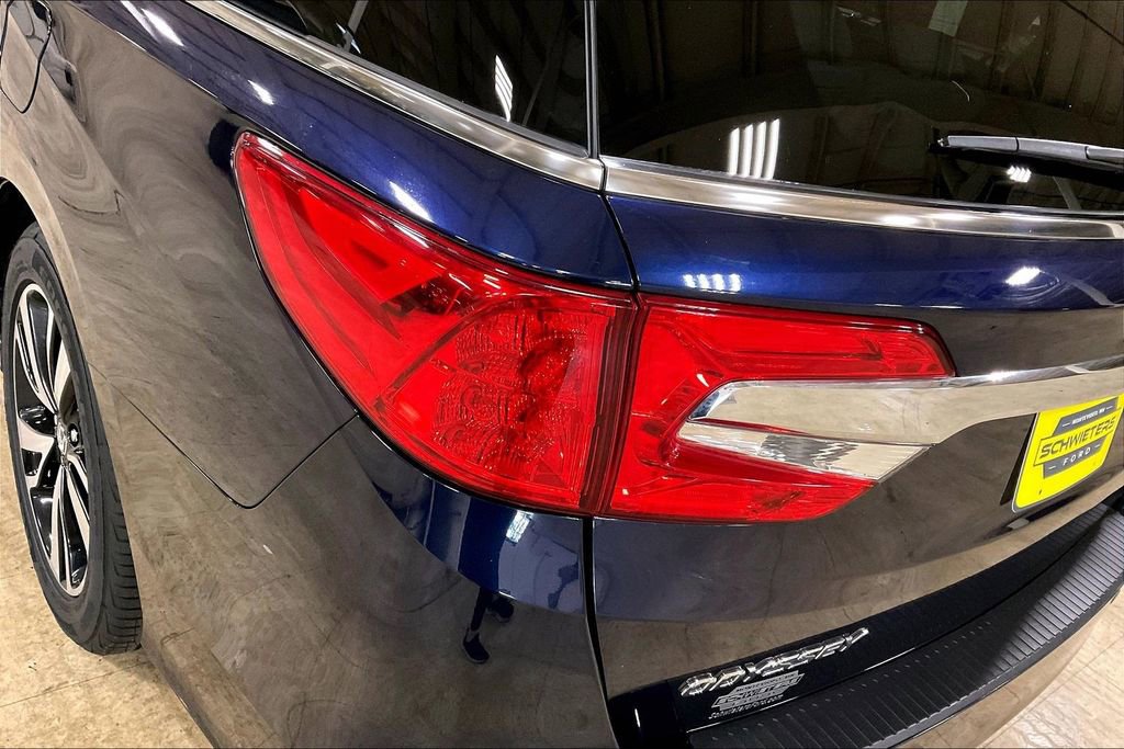 Used 2018 Honda Odyssey Elite image 29
