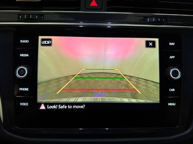 Used 2021 Volkswagen Tiguan SEL Premium R-Line w/ 3rd Row Seat Package AWD/4WD image 28
