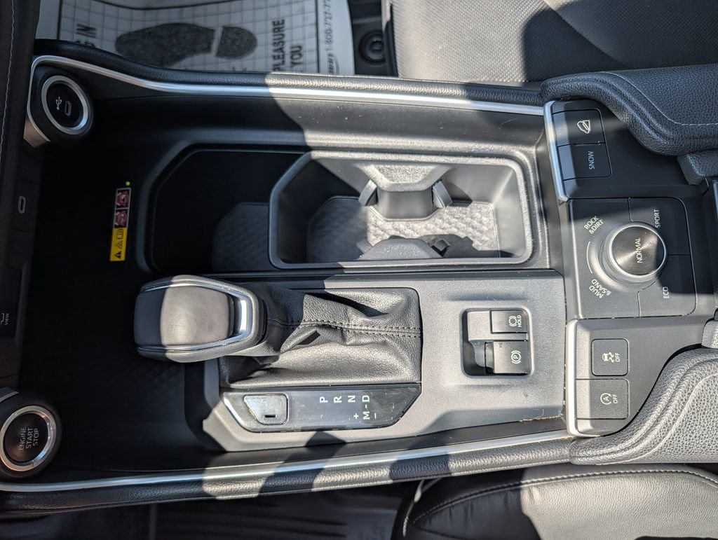 Used 2024 Toyota Grand Highlander AWD image 14