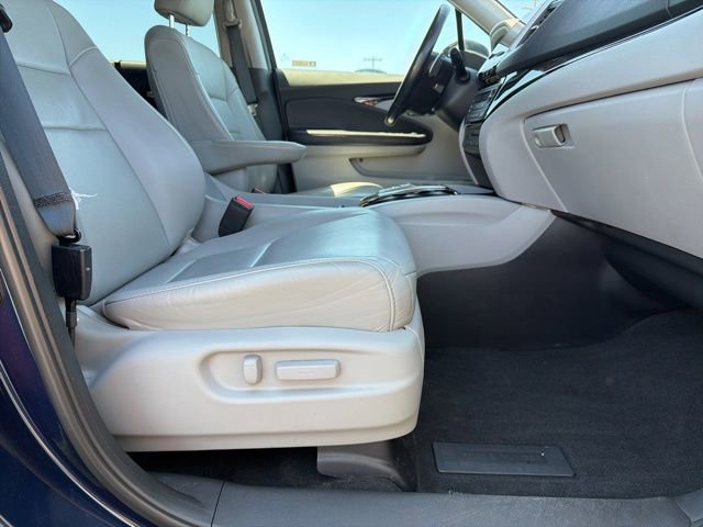 Used 2018 Honda Pilot Touring image 16