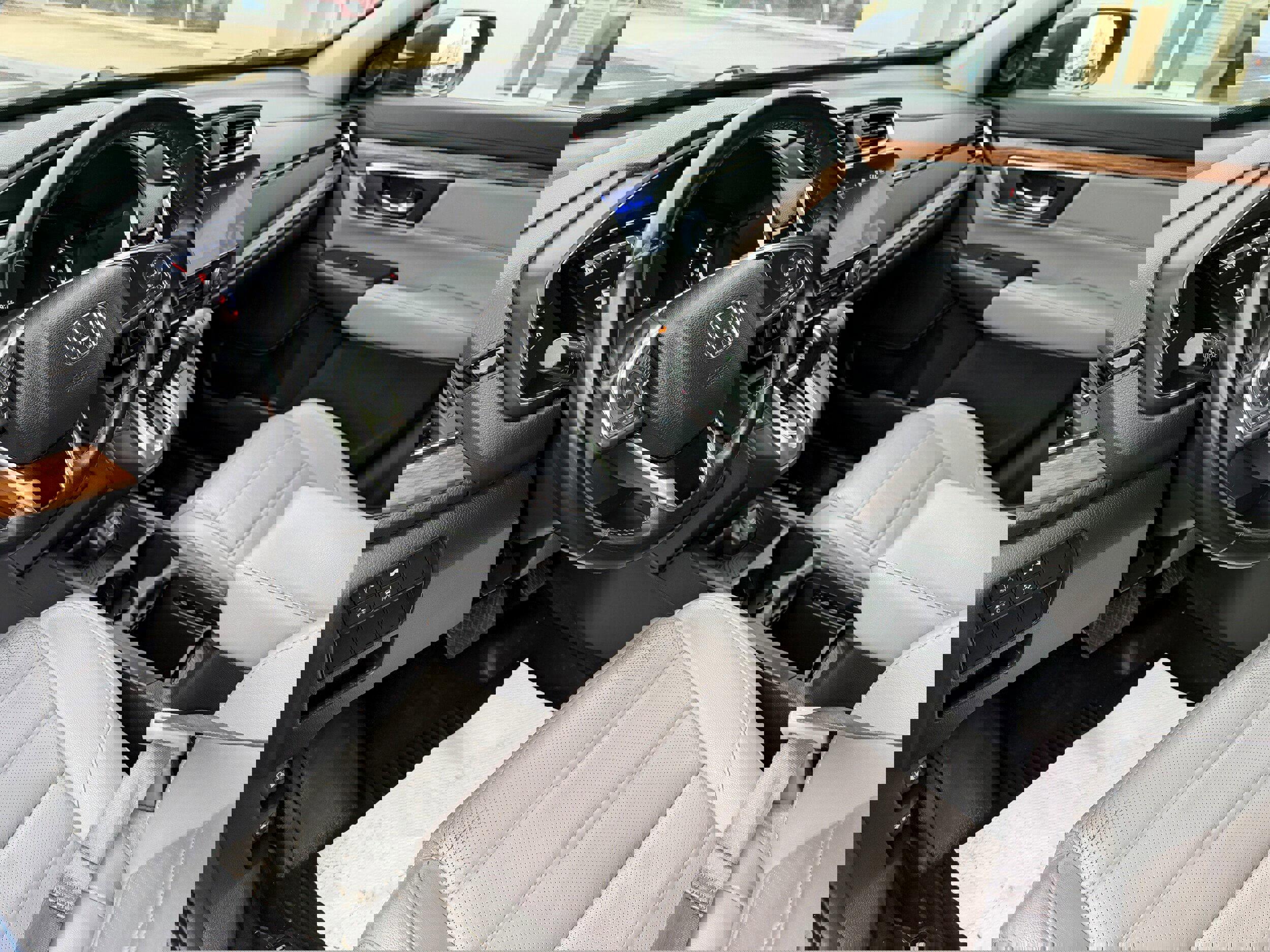 Used 2018 Honda CR-V EX-L image 17