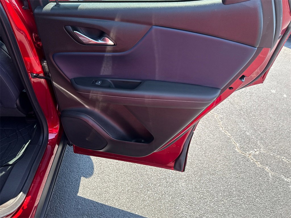 Used 2023 Chevrolet Blazer RS image 16