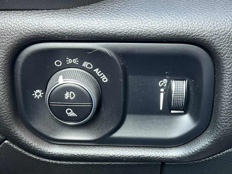 Used 2023 RAM 1500 Big Horn image 22