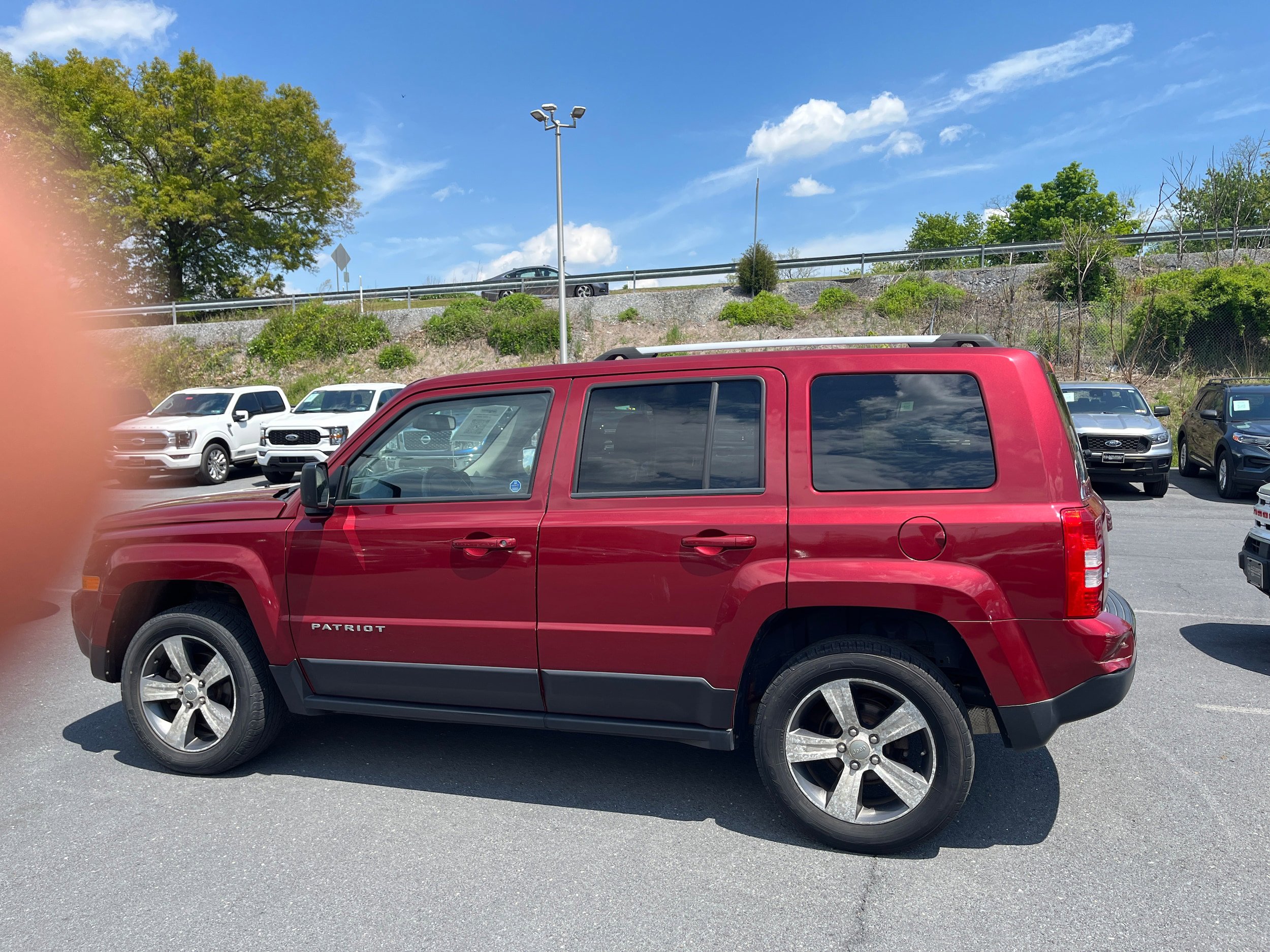 Used 2017 Jeep Patriot High Altitude AWD/4WD image 6