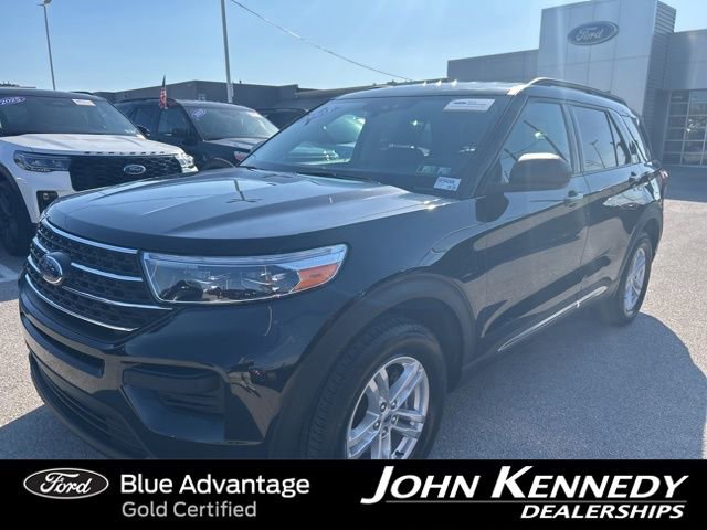 Certified 2023 Ford Explorer XLT AWD/4WD image 1