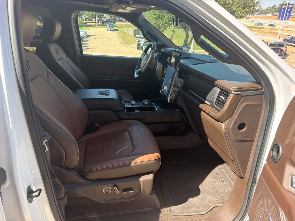Certified 2023 Ford Expedition Max King Ranch AWD/4WD image 9