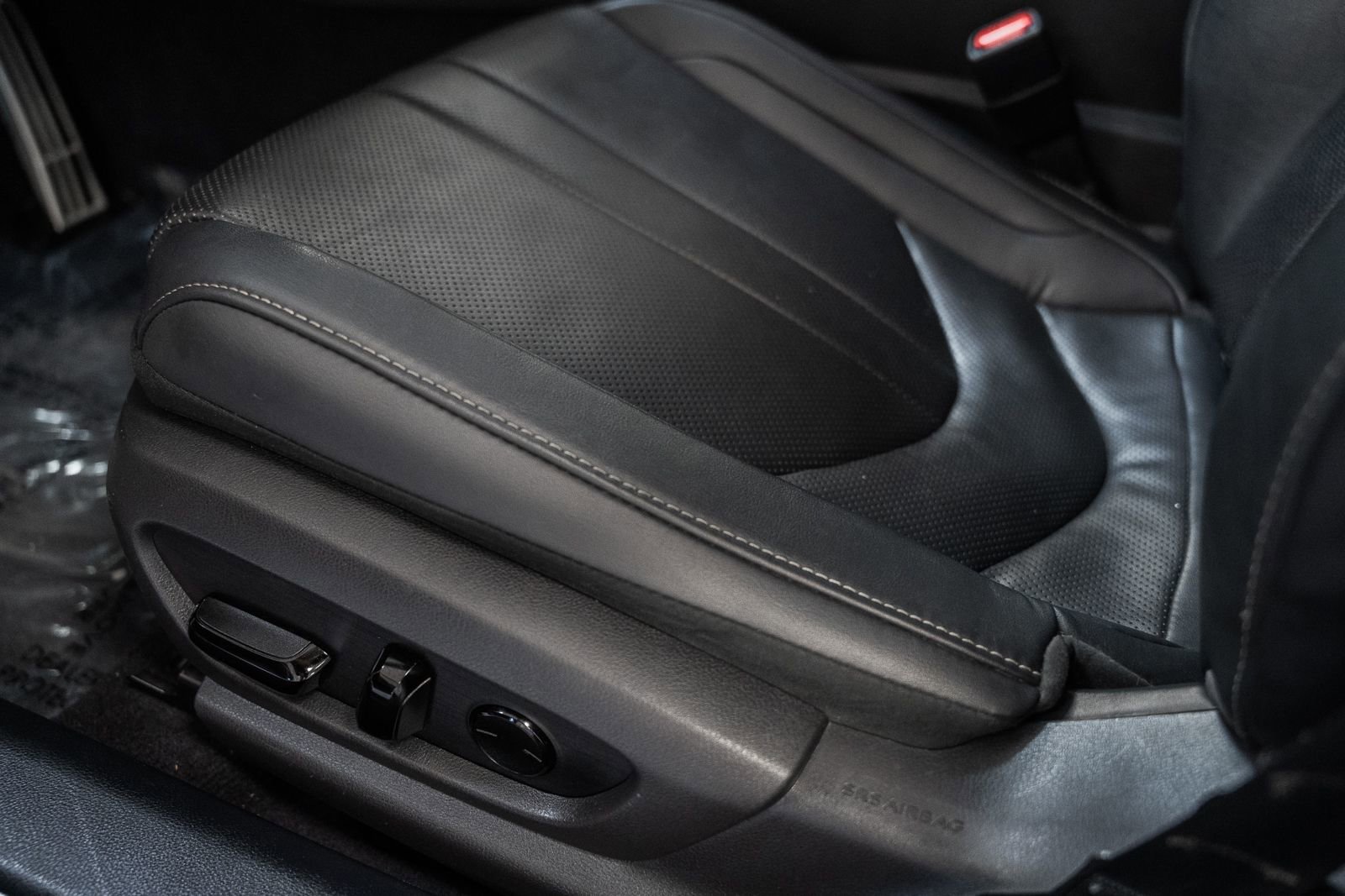 Used 2021 Lexus ES 350 F Sport w/ Accessory Package FWD image 42