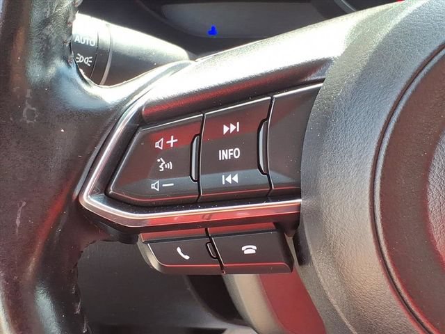 Used 2018 MAZDA MAZDA3 Touring FWD image 18