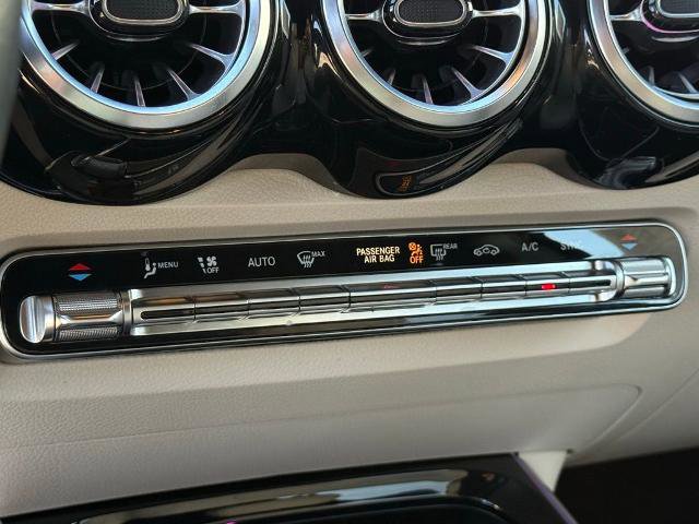 Used 2022 Mercedes-Benz GLB 250 w/ Premium Package Lite image 11