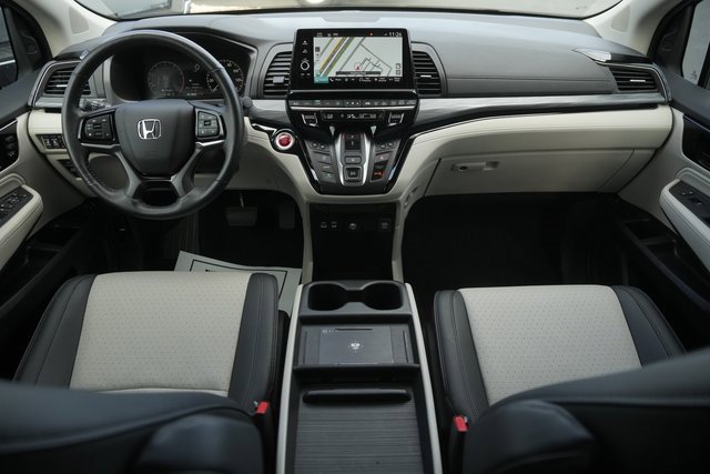 Used 2025 Honda Odyssey Elite image 23