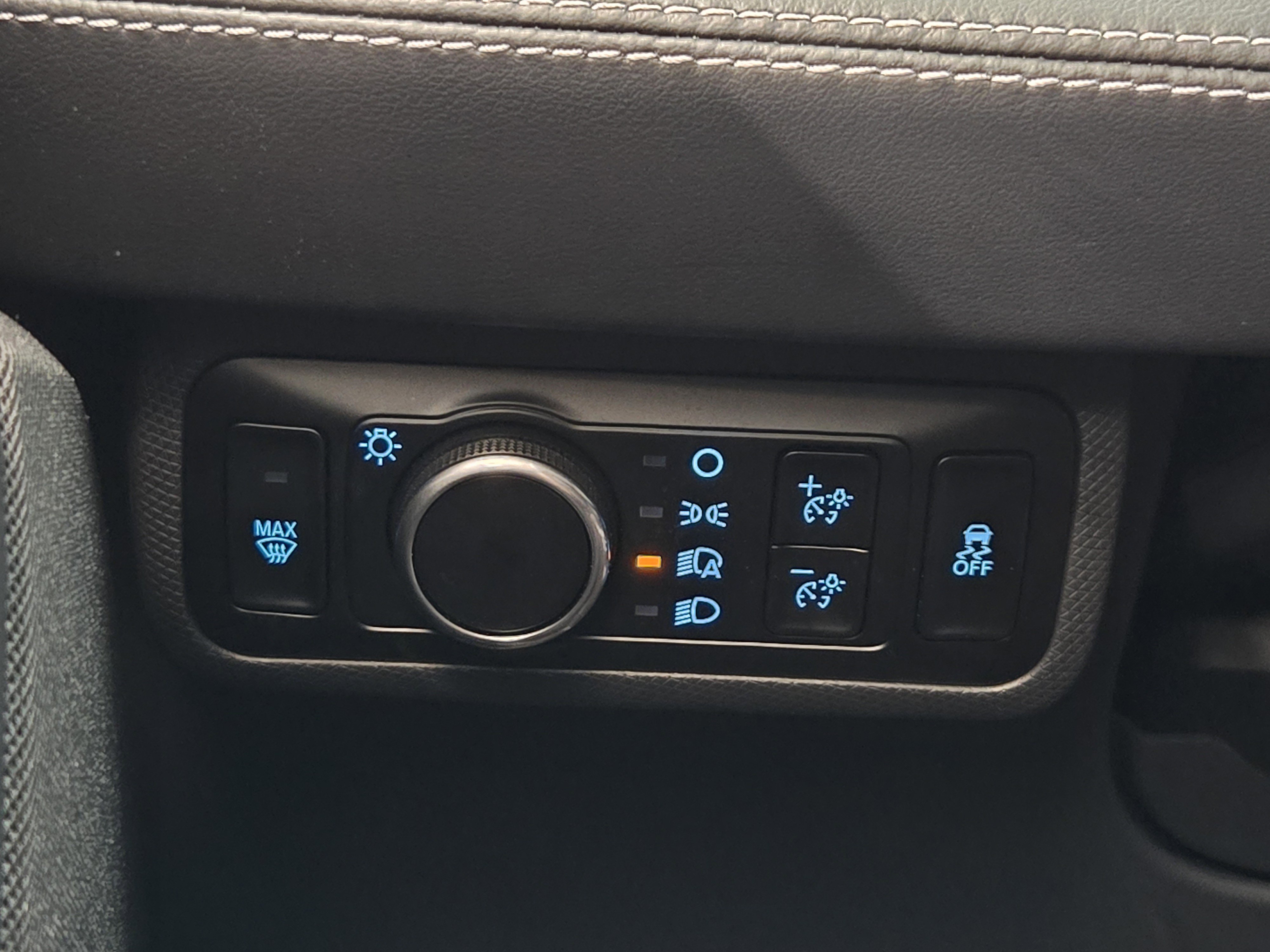 Certified 2023 Ford Mustang Mach-E Select w/ Comfort Package Lite image 21