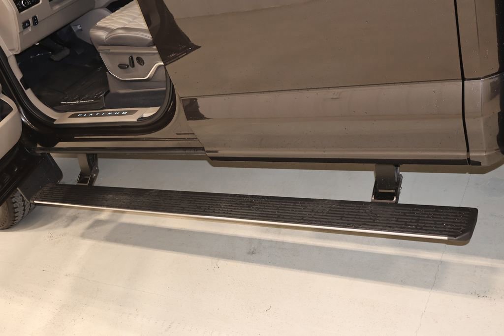 Certified 2025 Ford F350 Platinum w/ Platinum Plus Package image 50