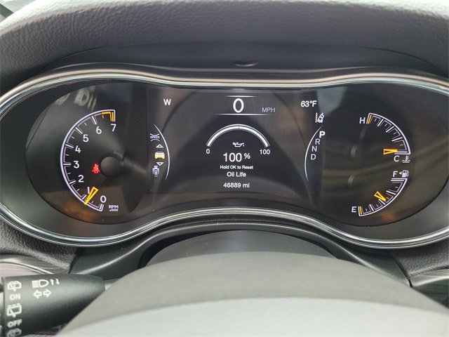 Used 2021 Jeep Grand Cherokee Laredo X image 12