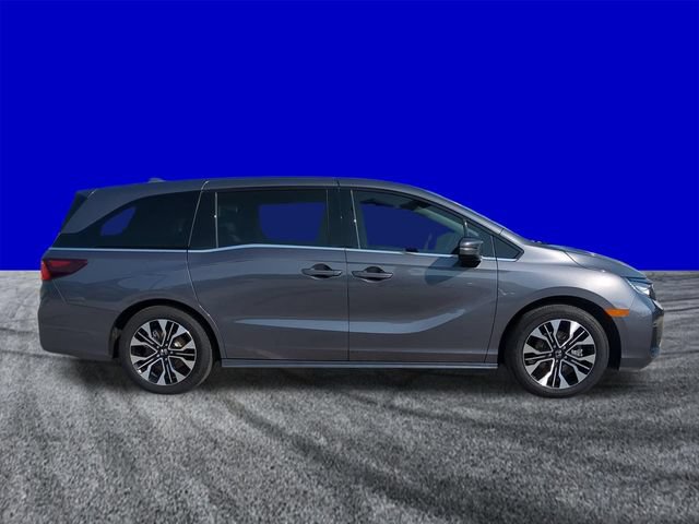 Used 2026 Honda Odyssey Elite image 3