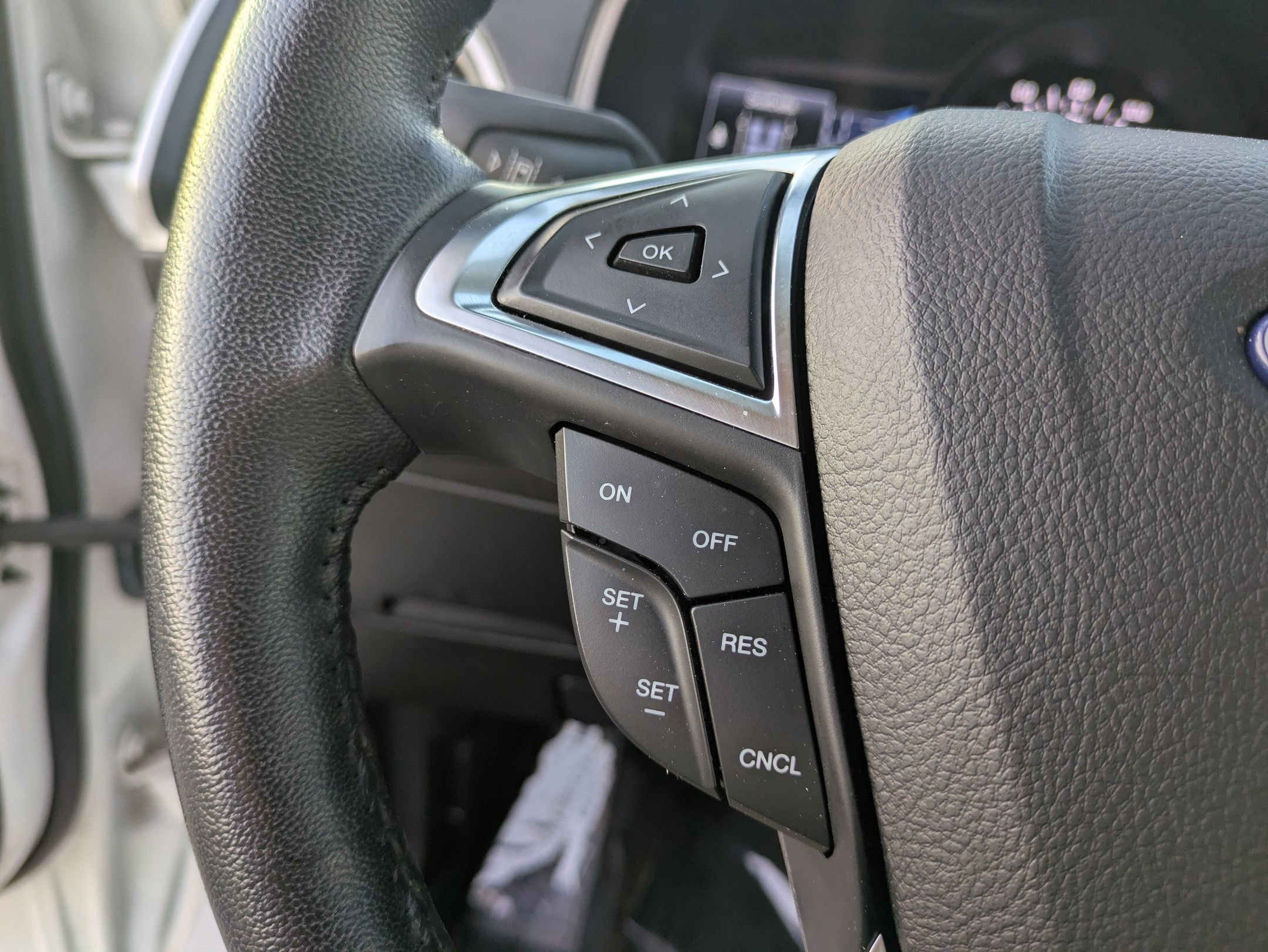 Certified 2023 Ford Edge SEL w/ Convenience Package AWD/4WD image 16