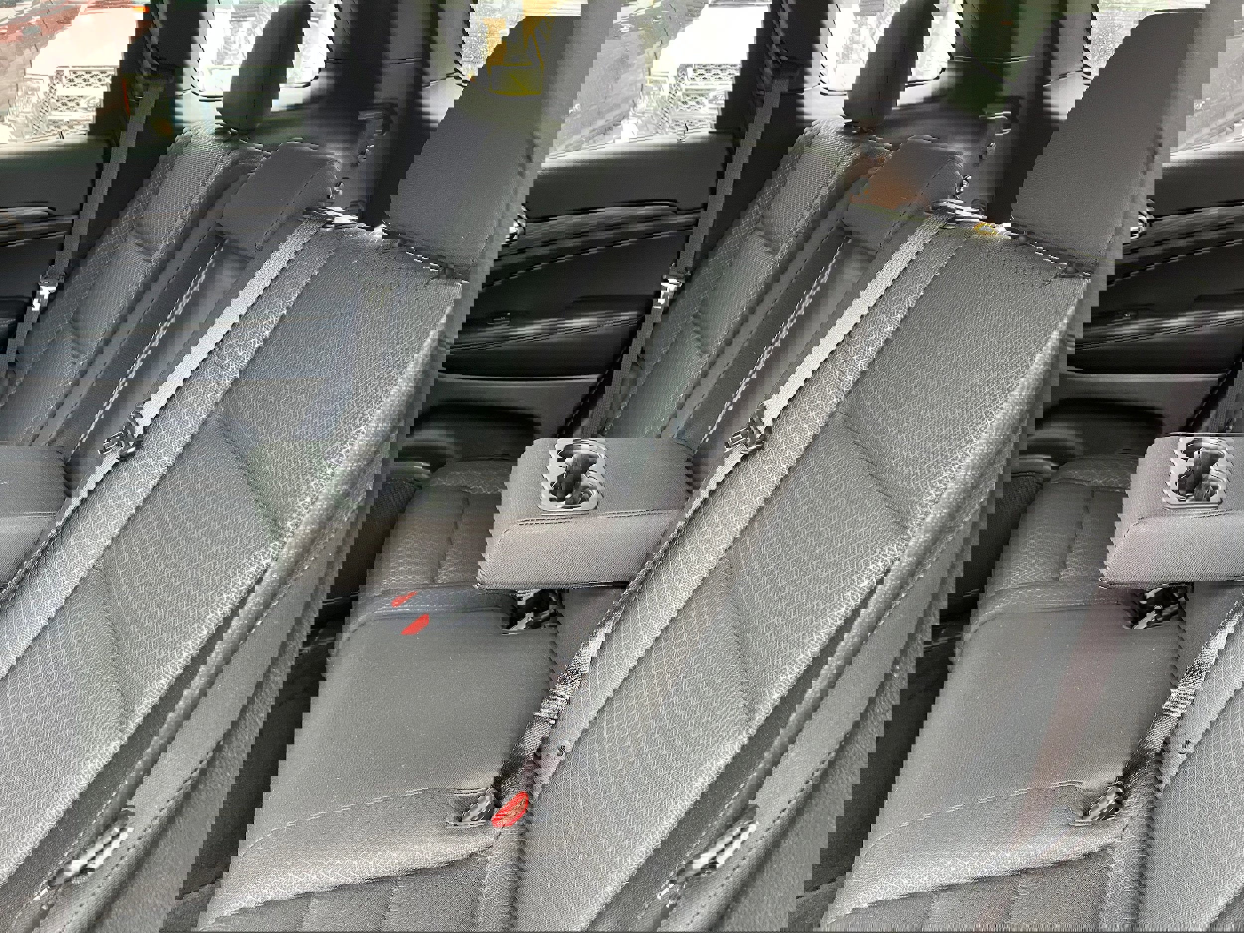 Used 2019 Jeep Grand Cherokee Laredo image 13