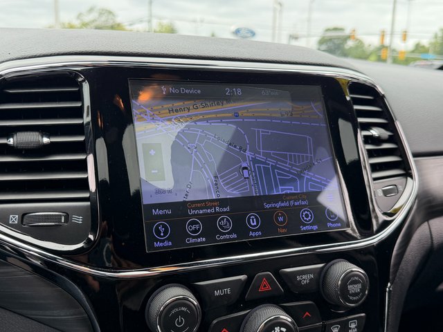 Used 2020 Jeep Grand Cherokee Altitude AWD/4WD image 22