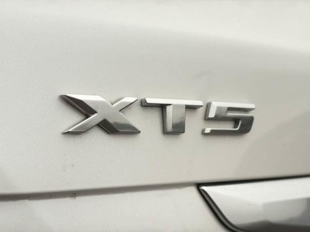 Used 2019 Cadillac XT5 AWD image 12