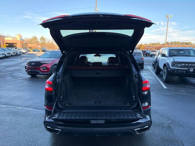 Used 2021 BMW X5 M50i w/ Executive Package image 11