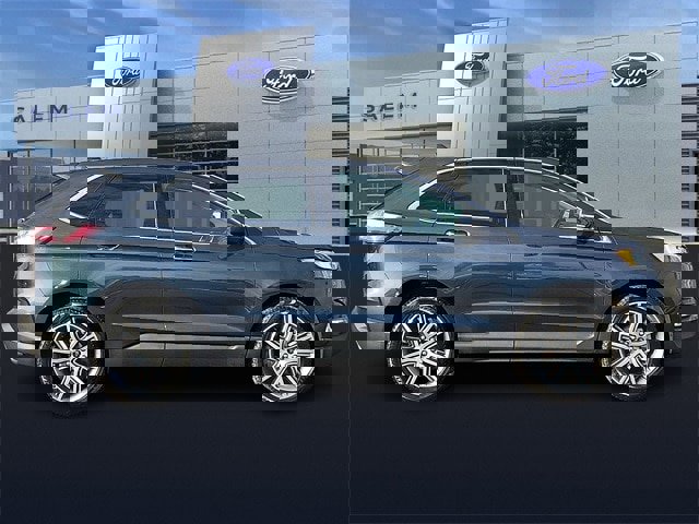 Certified 2024 Ford Edge Titanium image 2