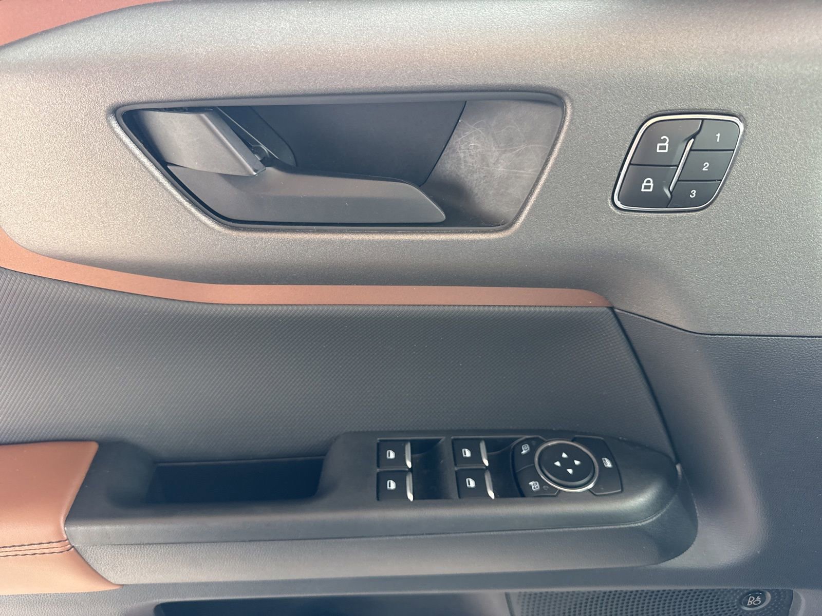 Certified 2025 Ford Bronco Sport Outer Banks w/ Outer Banks Tech Package+ image 27