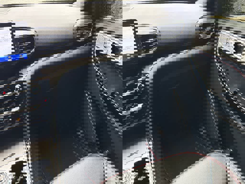 Certified 2023 Ford Explorer ST-Line w/ Class IV Trailer Tow Package image 23