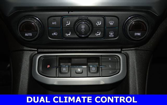 Used 2023 GMC Acadia SLE w/ Elevation Edition image 12