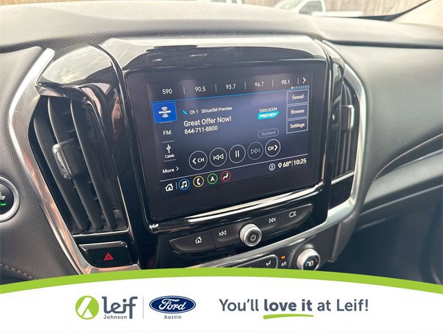 Used 2021 Chevrolet Traverse RS image 17