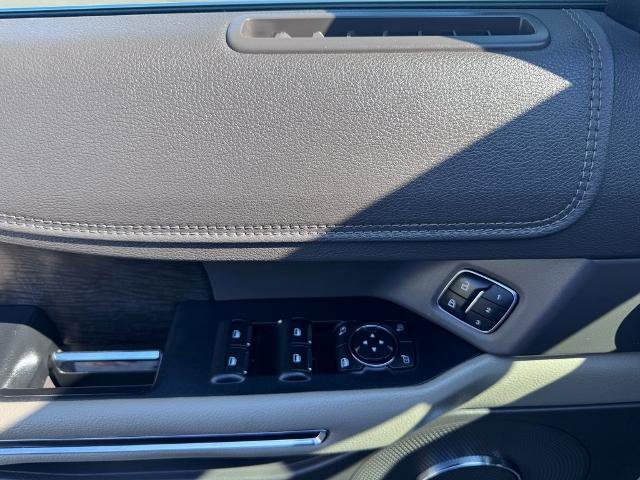 Certified 2020 Ford Expedition Limited w/ Special Edition Package image 20