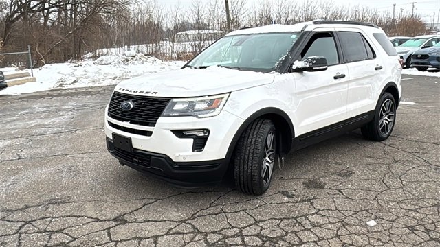 Certified 2019 Ford Explorer Sport w/ Equipment Group 401A image 7