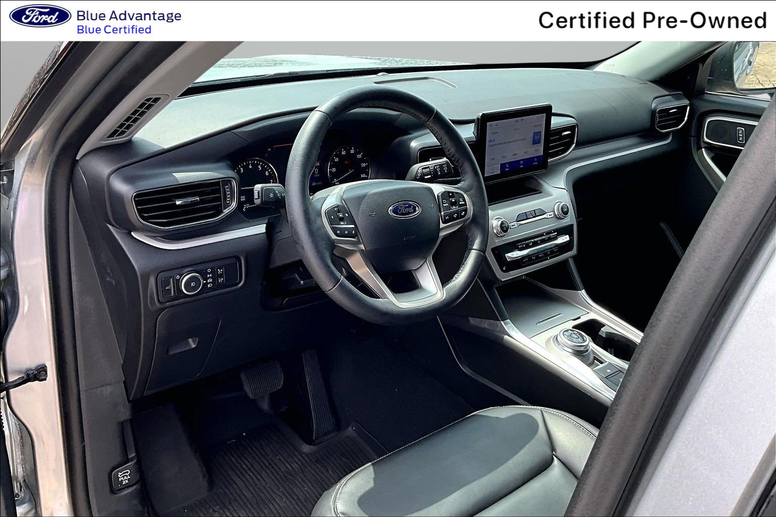 Certified 2024 Ford Explorer XLT w/ Equipment Group 202A AWD/4WD image 21