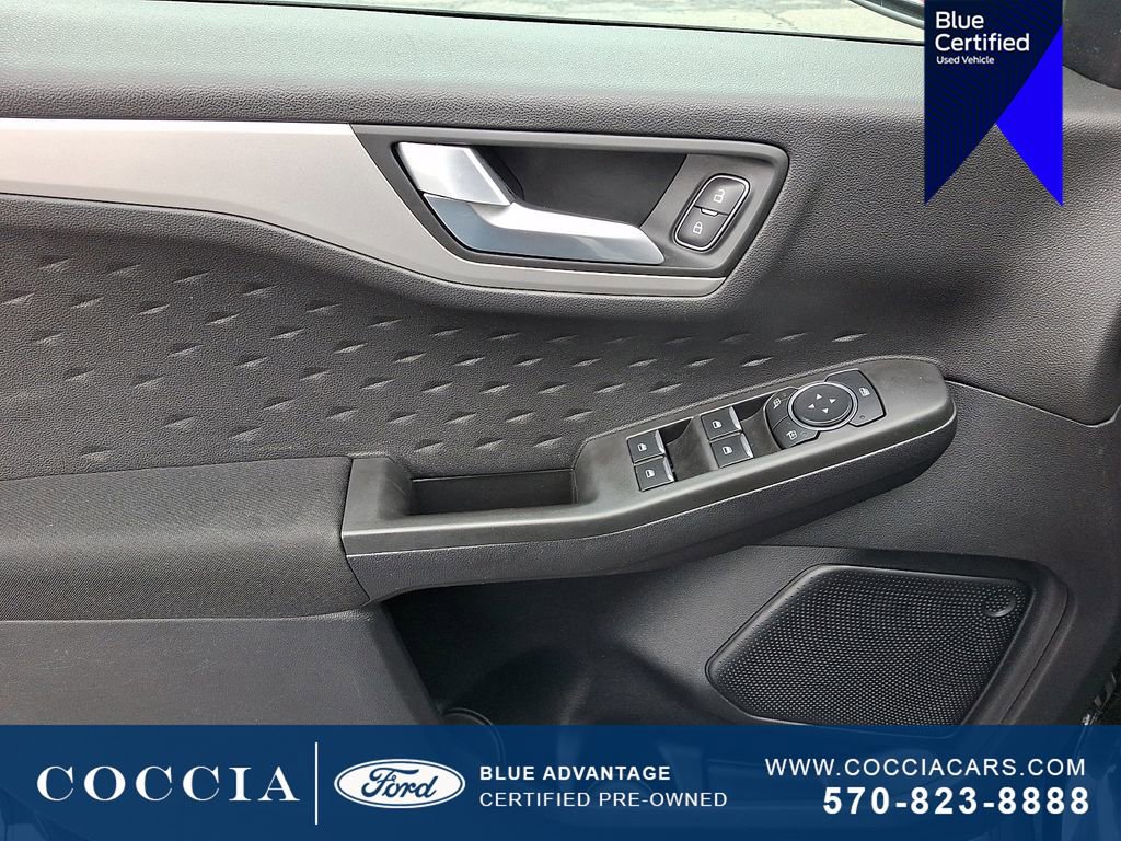 Certified 2020 Ford Escape SE AWD/4WD image 12