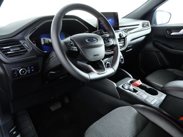 Certified 2025 Ford Escape ST-Line Select AWD/4WD image 15