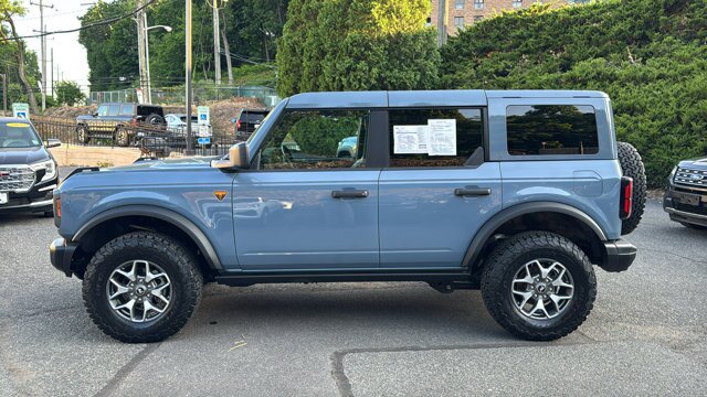 Certified 2025 Ford Bronco Badlands AWD/4WD image 11