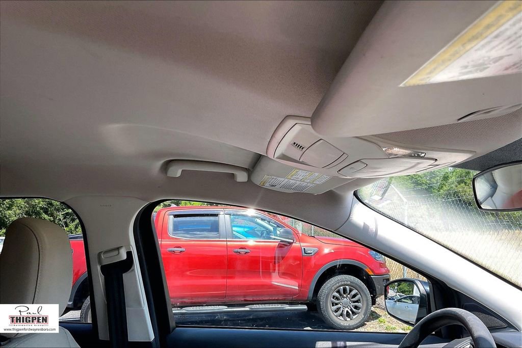 Certified 2019 Ford Escape SE FWD image 21