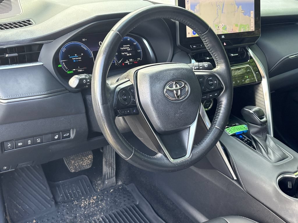 Used 2023 Toyota Venza Limited AWD/4WD image 4