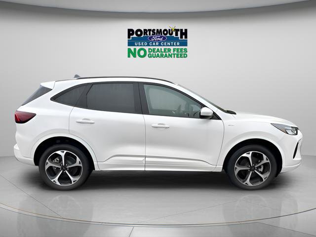 Certified 2024 Ford Escape ST-Line Select w/ Tech Pack #1 image 3