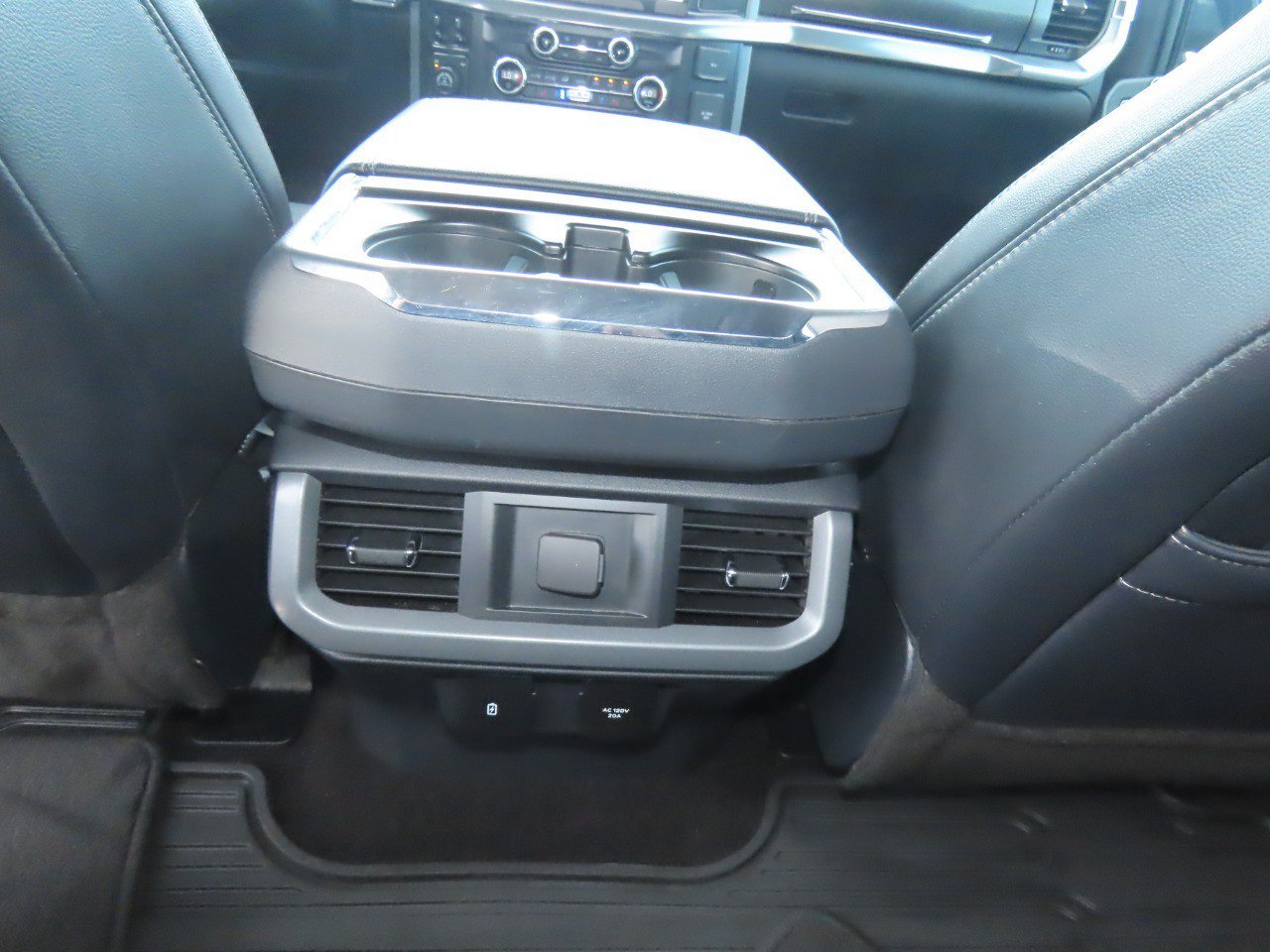 Certified 2021 Ford F150 Lariat w/ Trailer Tow Package AWD/4WD image 19