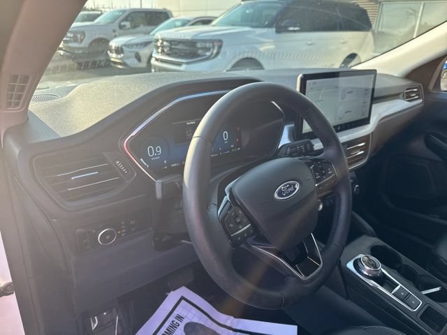 Certified 2023 Ford Escape Platinum AWD/4WD image 13