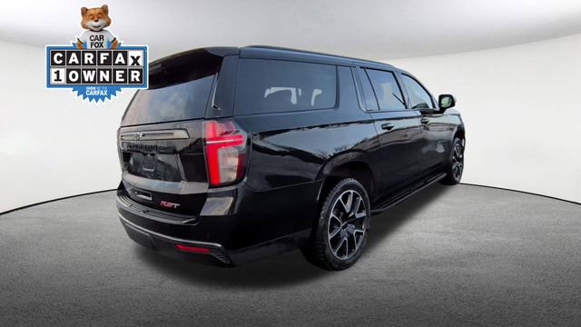 Used 2022 Chevrolet Suburban RST w/ Luxury Package image 9