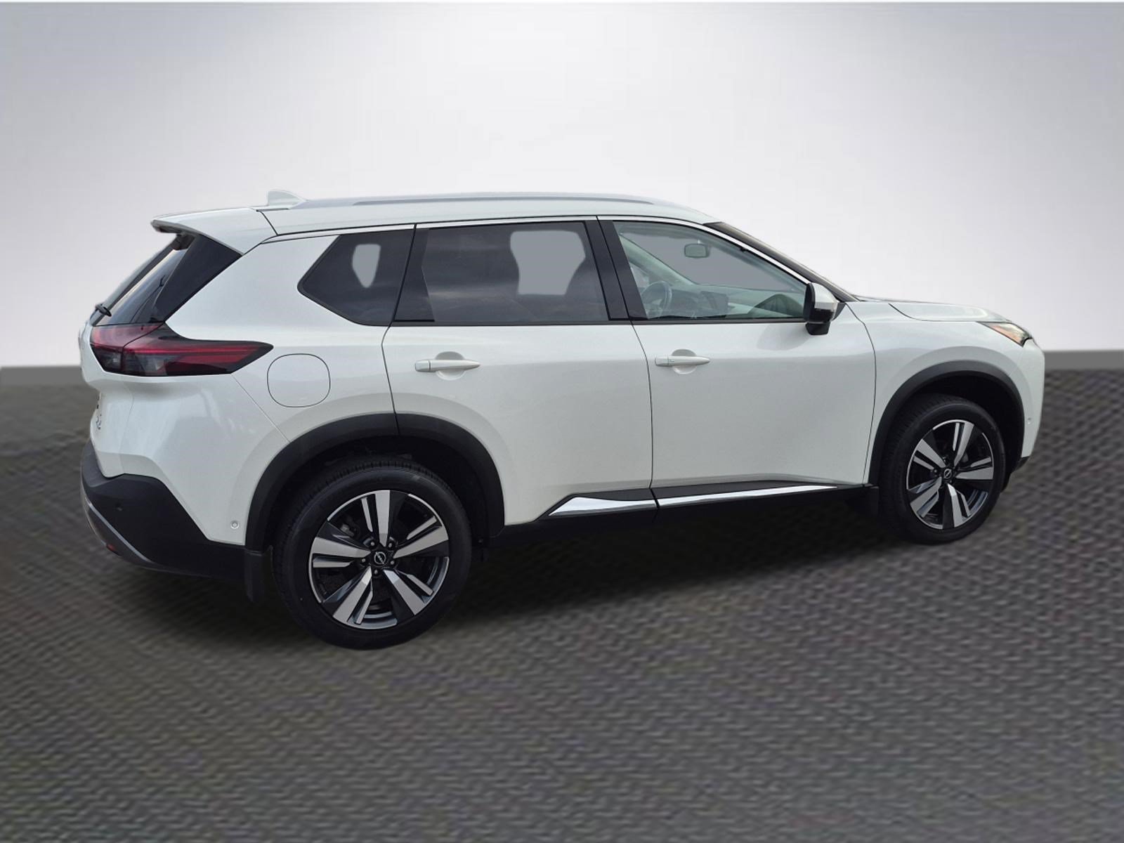 Used 2023 Nissan Rogue SL w/ SL Premium Package AWD/4WD image 4