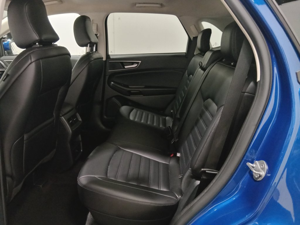 Certified 2024 Ford Edge SEL AWD/4WD image 13