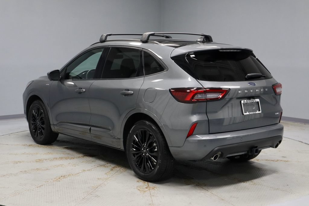 Certified 2025 Ford Escape ST-Line Elite w/ Premium Technology Package AWD/4WD image 11