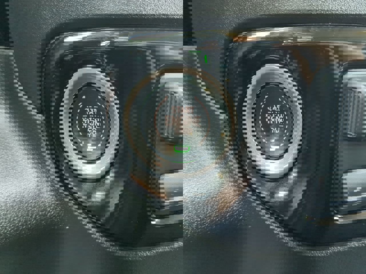 Used 2022 Chevrolet Silverado 1500 LT w/ Protection Package image 26