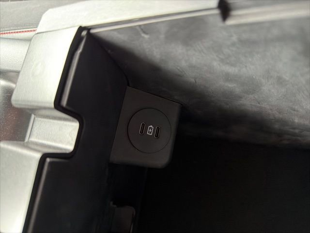 Certified 2025 Ford Explorer ST-Line image 39