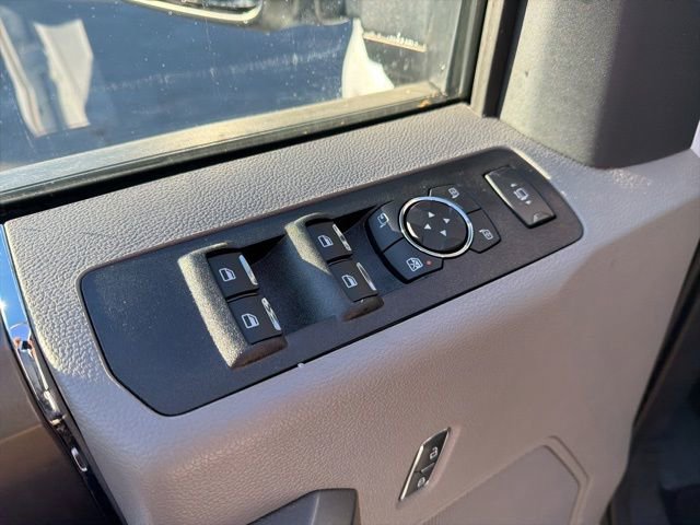 Certified 2022 Ford F250 XLT w/ XLT Premium Package image 21